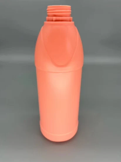 Bottiglia di plastica all'ingrosso 1 litro bottiglia di plastica multiuso in PE supporto personalizzazione/bottiglia per medicina veterinaria/bottiglia per pesticidi